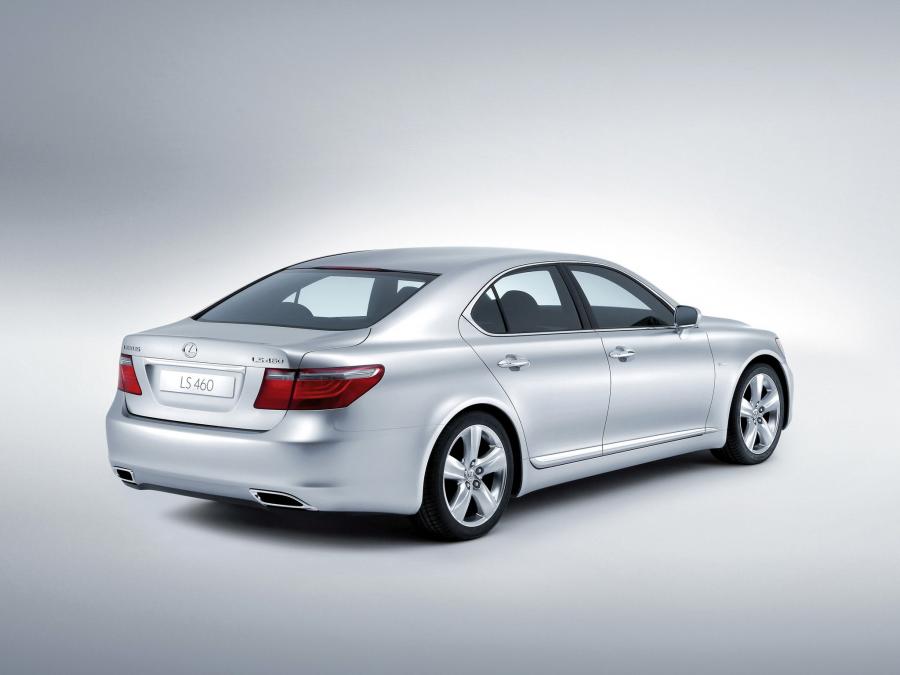  Lexus LS460 2006 года  (EU) (фото 12 из 16)